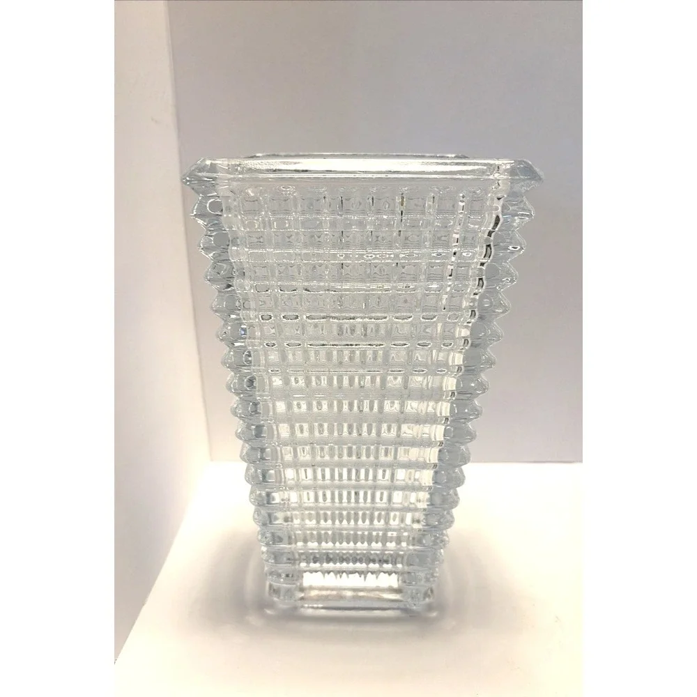 Large Rectangular Vase in the Style of Baccarat Crystal Modern Clear Sparkly Eye